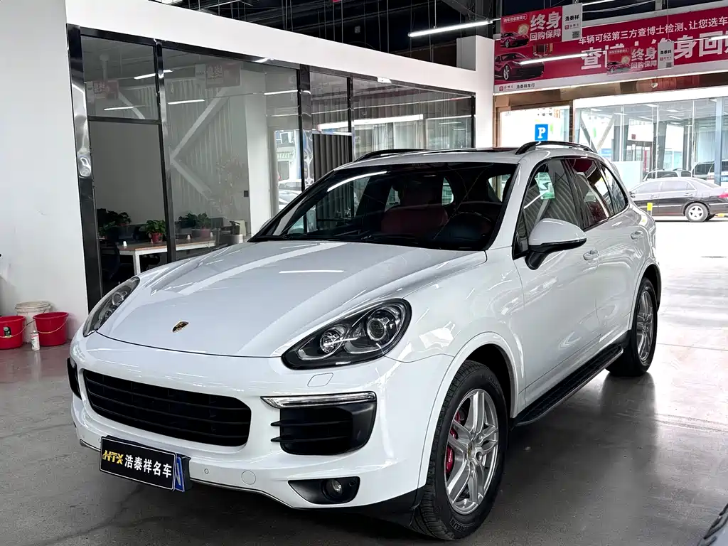 Porsche Cayenne 2018 — фото 1