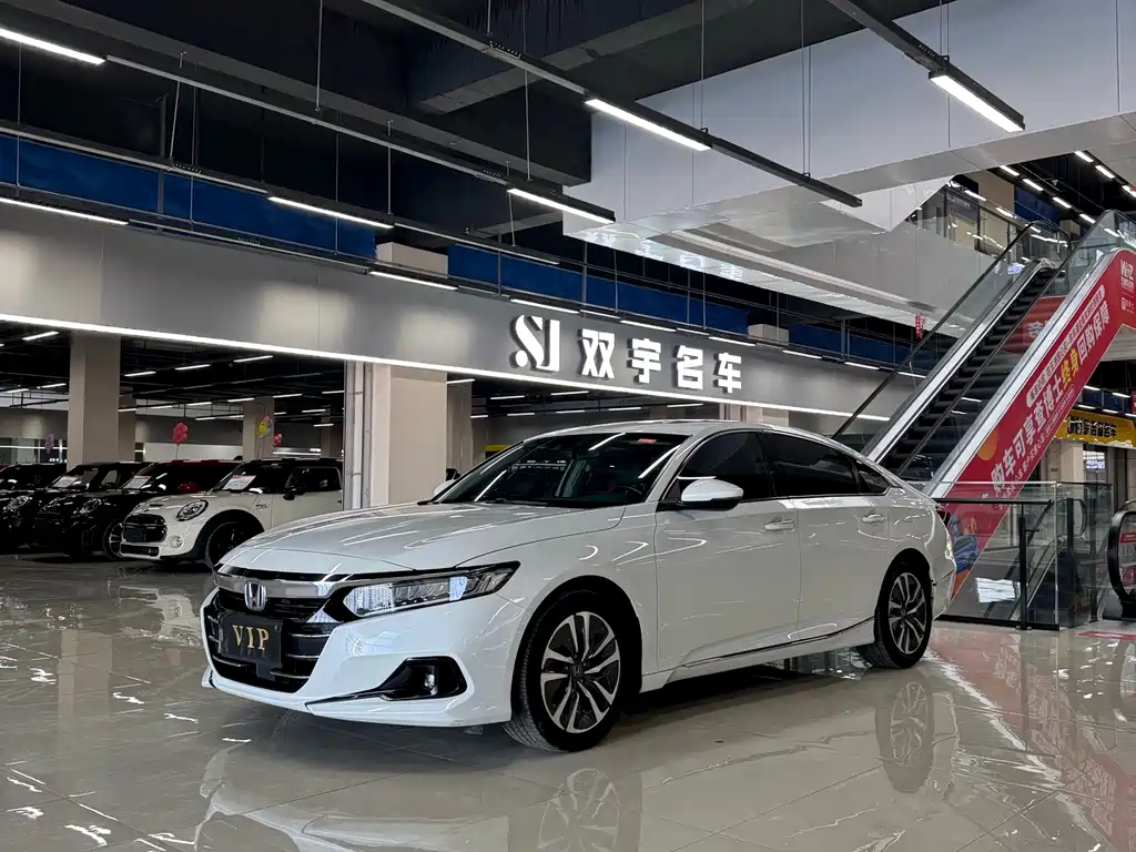 Honda Accord 2022 — фото 1