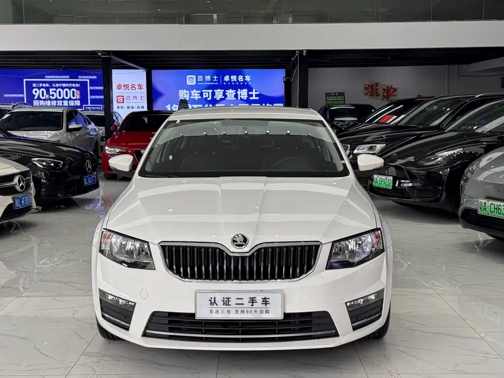 Skoda Octavia 2016 — фото 2
