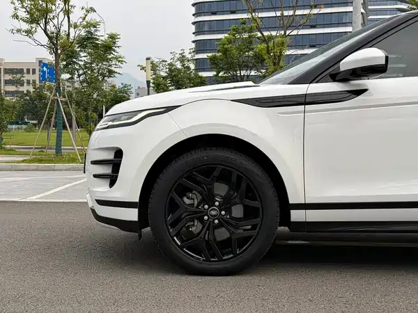 Land Rover Range Rover Evoque 2023