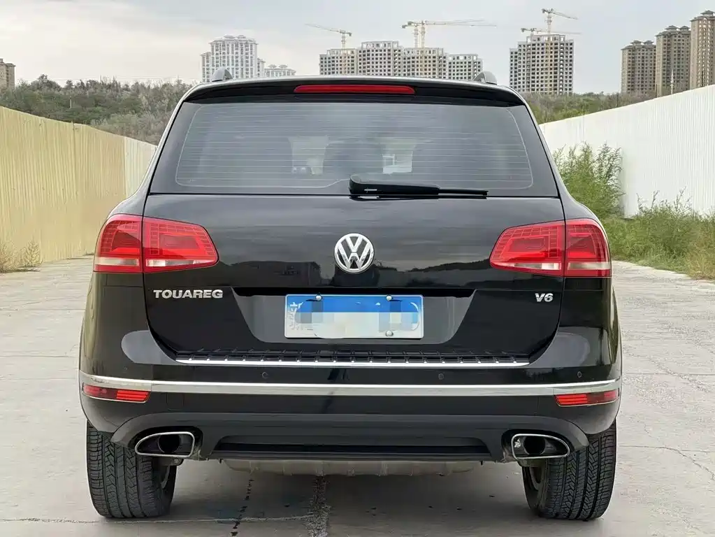 Volkswagen Touareg 2016 — фото 8