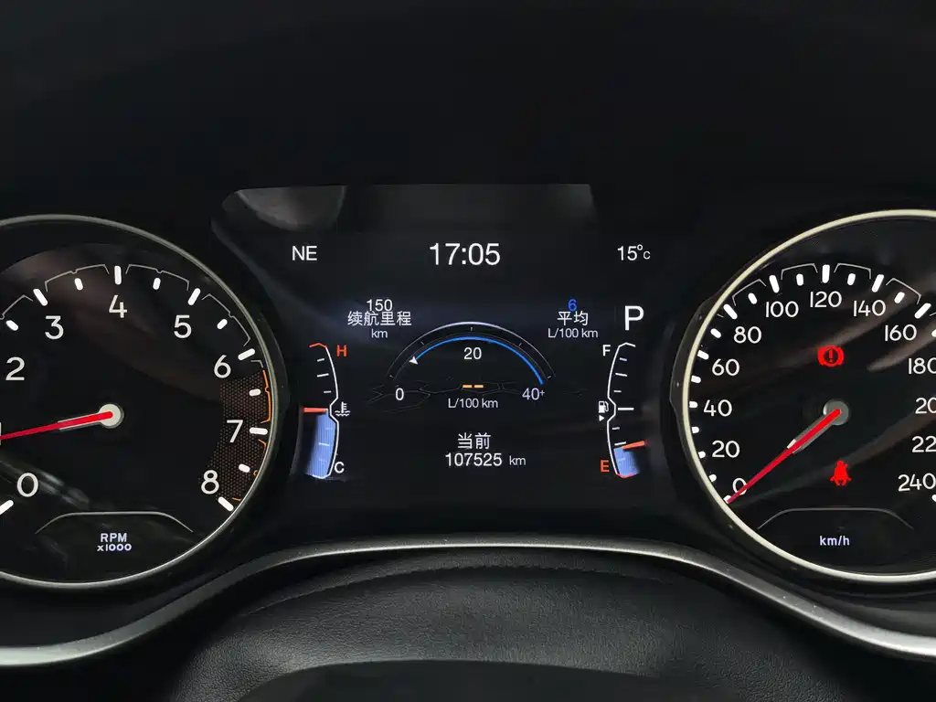 Jeep Compass 2018 — фото 17
