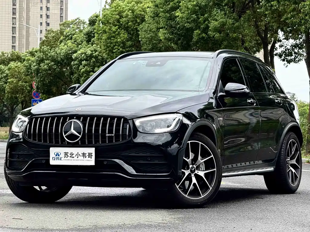 Mercedes-Benz GLC AMG 2022 — фото 2