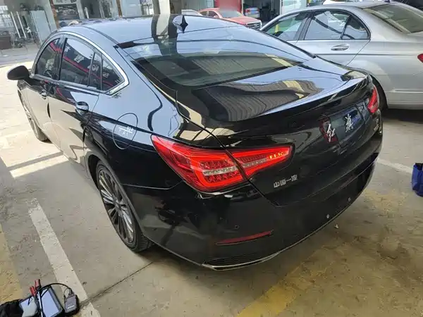 Hongqi H5 2019