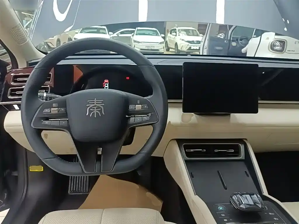 BYD Qin L 2025 — фото 10