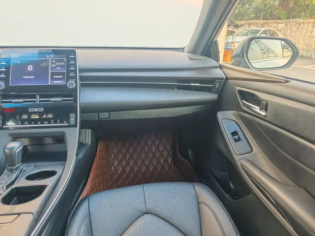 Toyota Avalon 2020 — фото 12