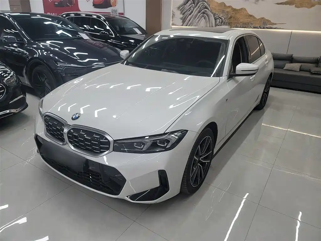 BMW 3 Series 2025 — фото 1