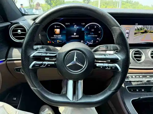 Mercedes-Benz E-Class 2021