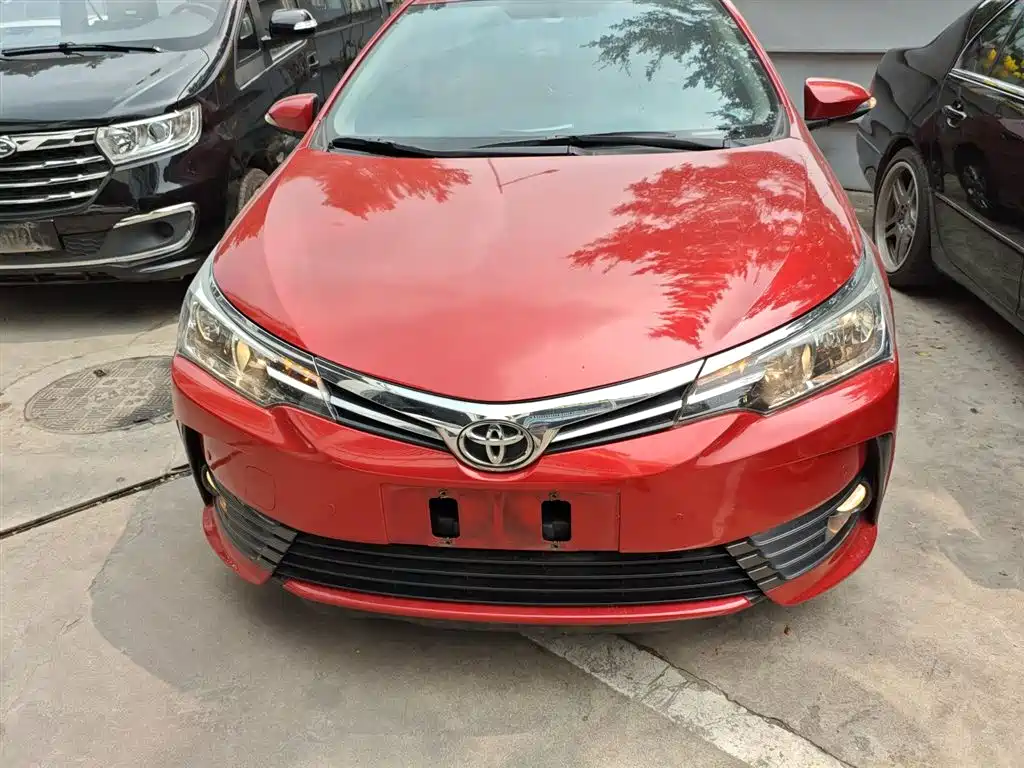 Toyota Corolla 2017 — фото 3