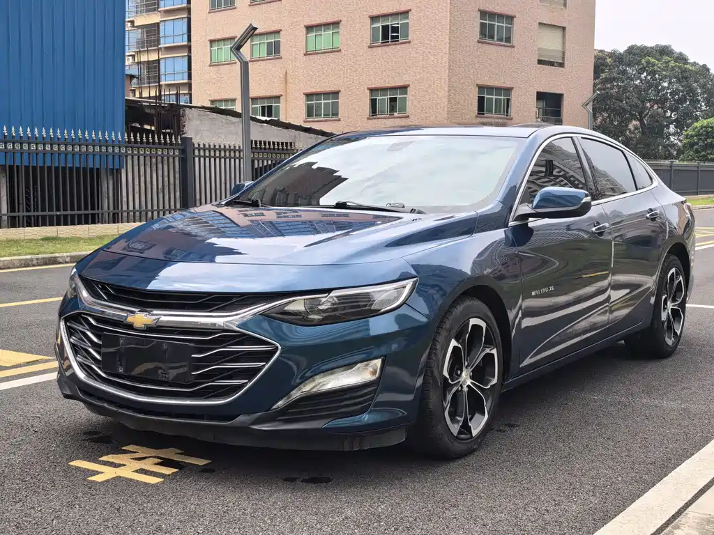 Chevrolet Malibu XL 2019 — фото 1