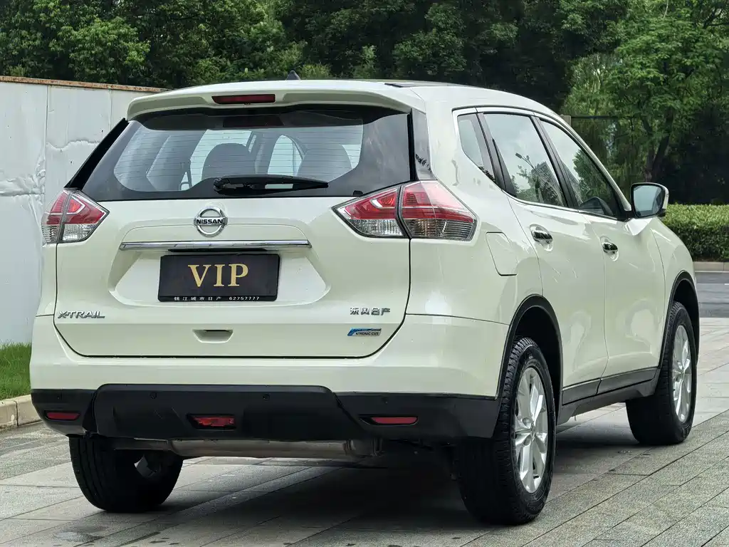Nissan X-Trail 2015 — фото 4
