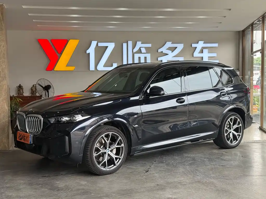 BMW X5 2026 — фото 1