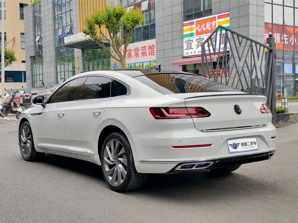 Volkswagen CC 2022 — фото 4