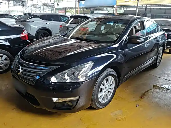 Nissan Teana 2013
