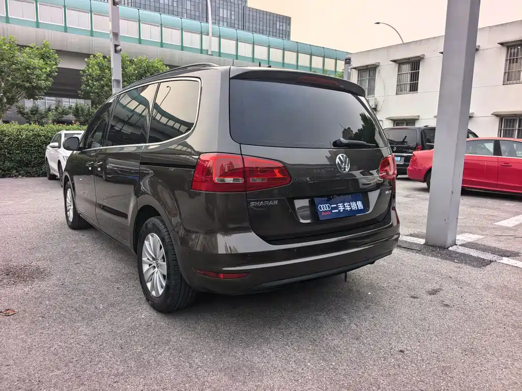 Volkswagen Sharan 2016 — фото 6