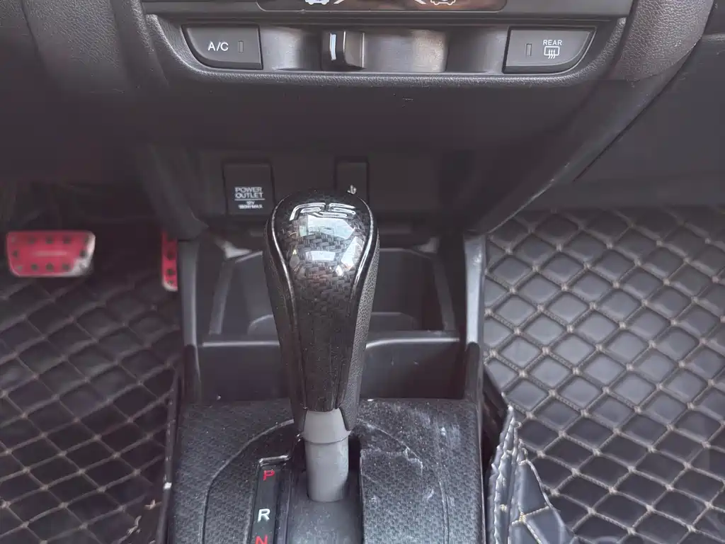 Honda Fit 2017 — фото 14