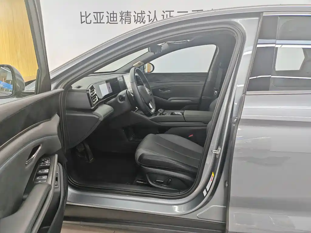 BYD Qin L 2025 — фото 10