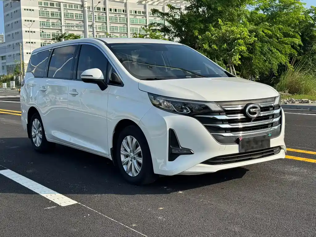 GAC Motor Trumpchi M6 2020 — фото 3