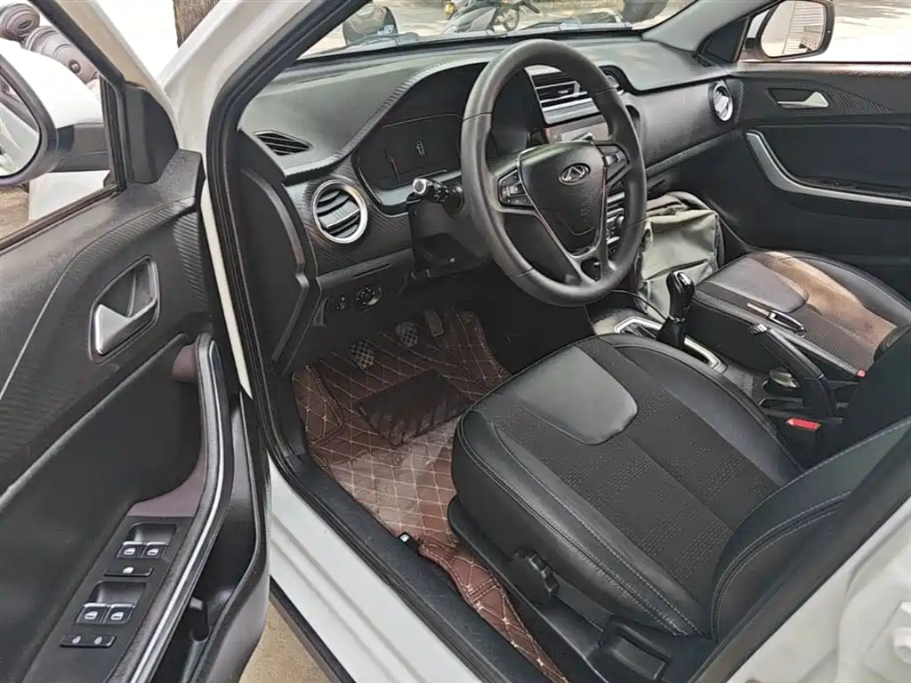 Chery Tiggo 3x 2019 — фото 16