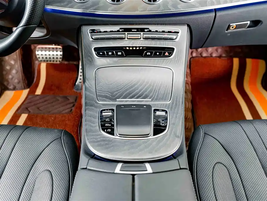Mercedes-Benz CLS 2023 — фото 14