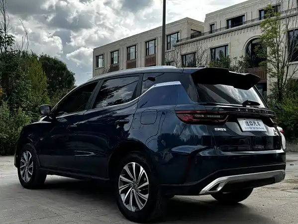 Geely Vision X6 2022