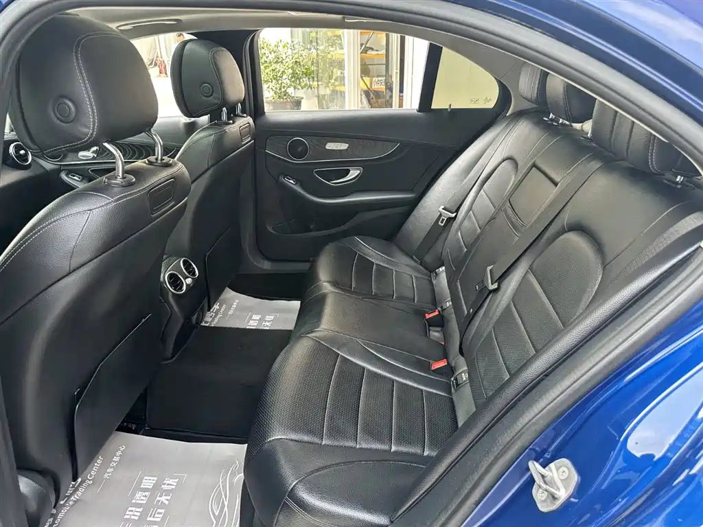 Mercedes-Benz C-Class 2016 — фото 13