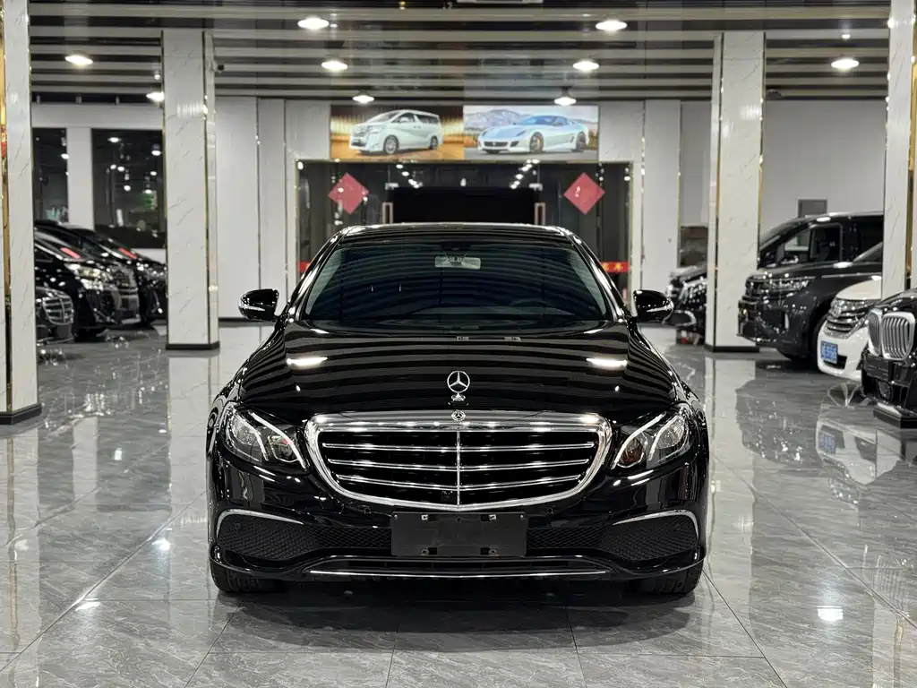 Mercedes-Benz E-Class 2020 — фото 2