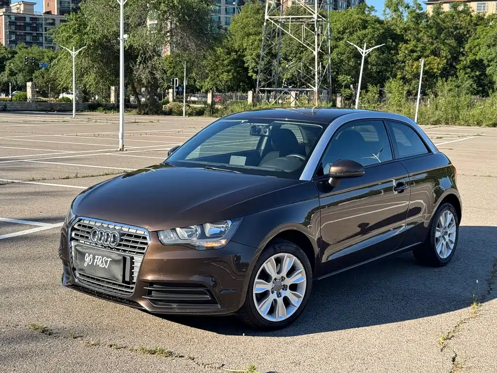 Audi A1 2012 — фото 1