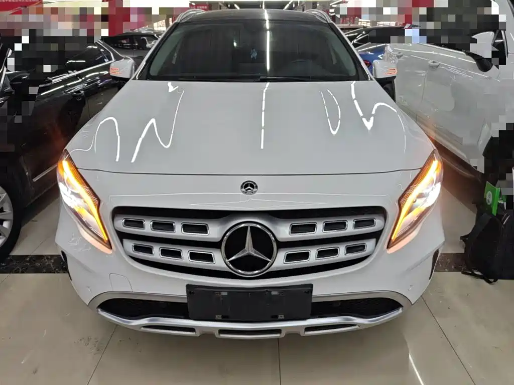 Mercedes-Benz GLA 2017 — фото 19