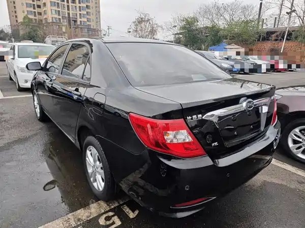 BYD F3 2016