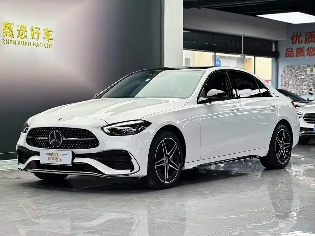 Mercedes-Benz C-Class 2023 — фото 1