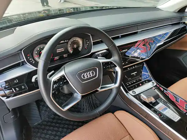 Audi A8 2021