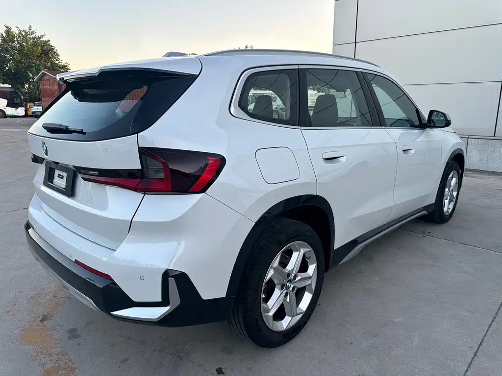 BMW X1 2024 — фото 17
