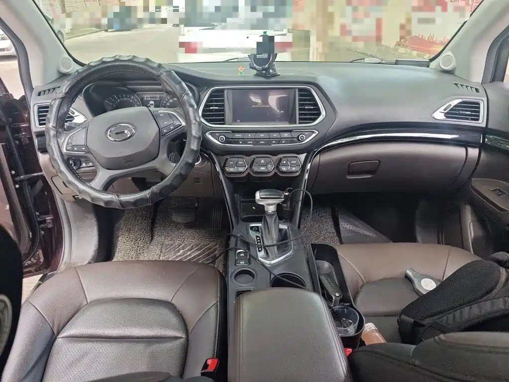 GAC Motor Trumpchi GS4 2016 — фото 13