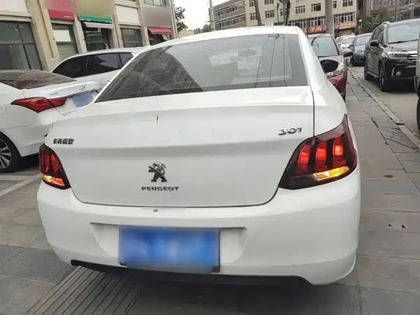 Peugeot 301 2018