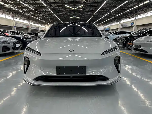 NIO ET5T 2024