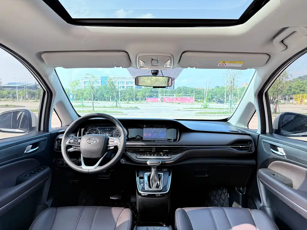 GAC Motor Trumpchi M6 2020 — фото 11