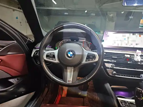 BMW 5 Series 2022