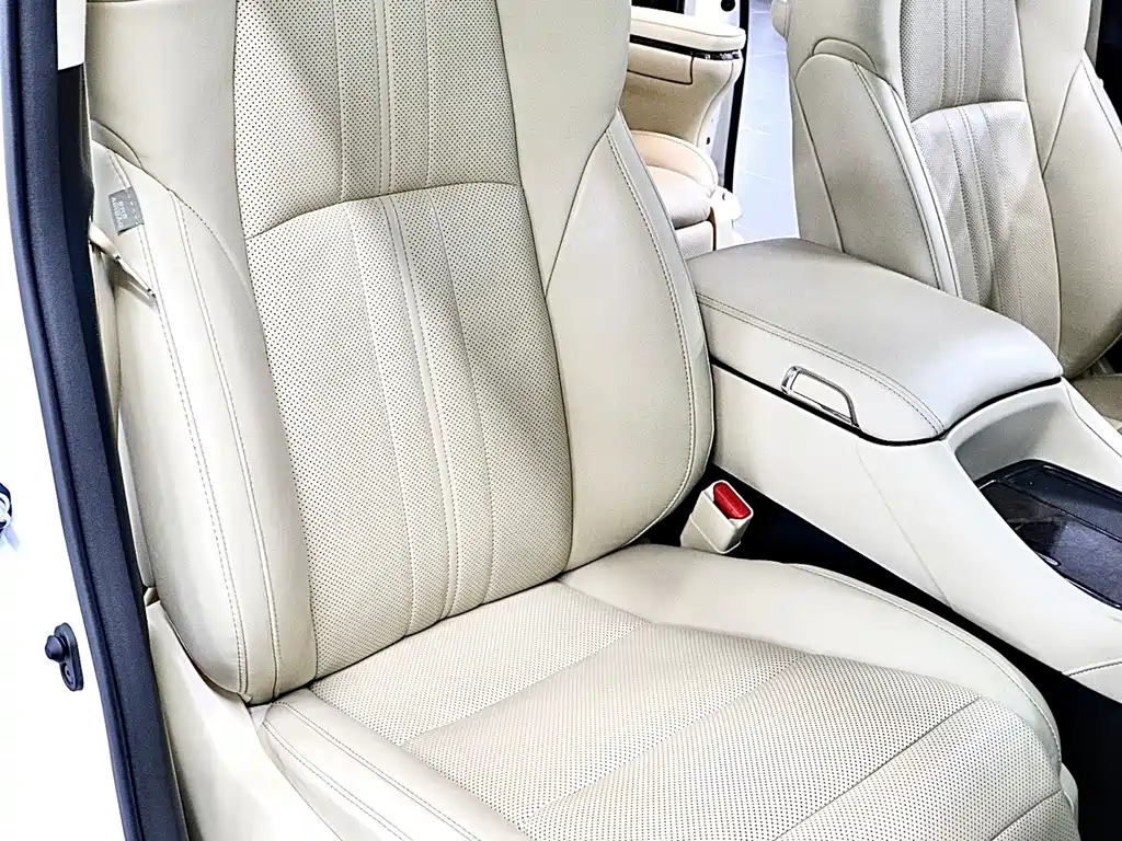 Toyota Vellfire 2020 — фото 16
