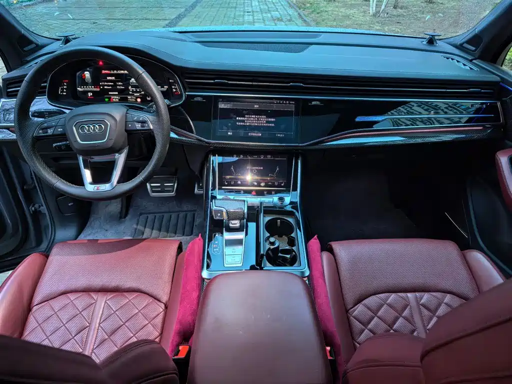 Audi SQ7 2024 — фото 10