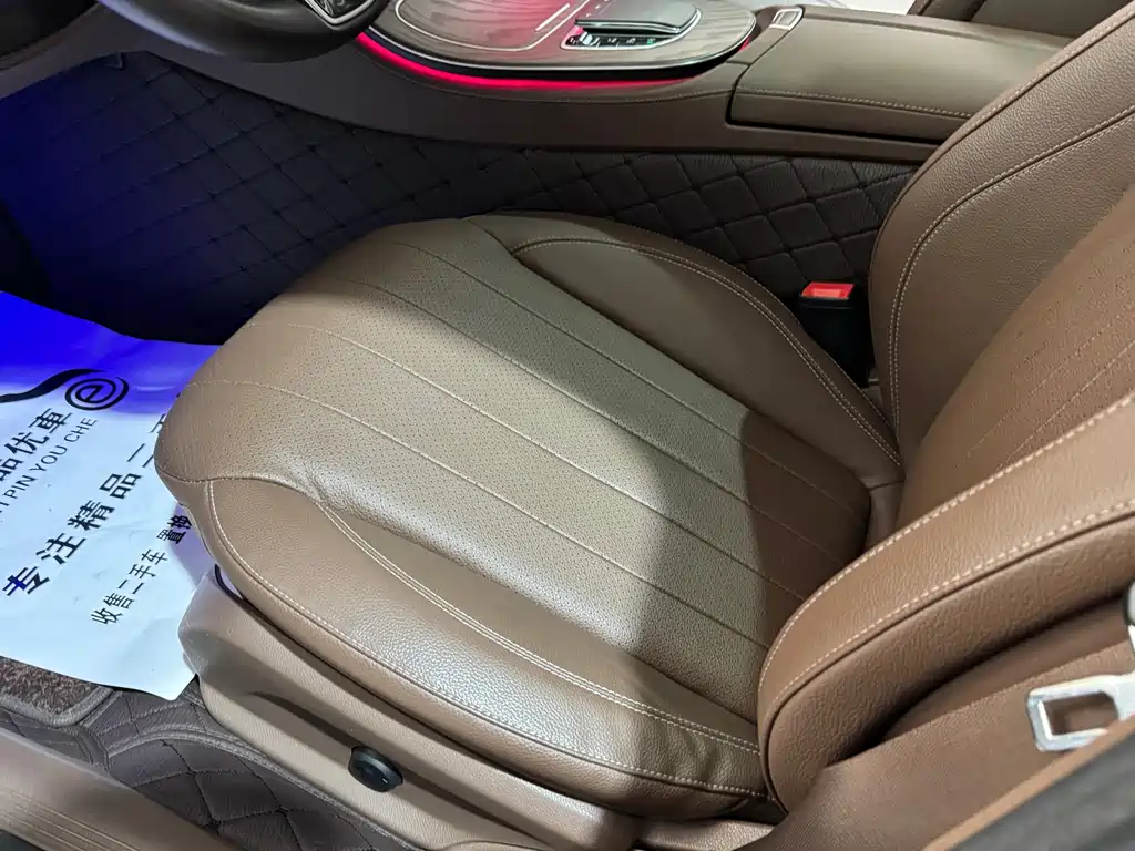 Mercedes-Benz E-Class 2022 — фото 17