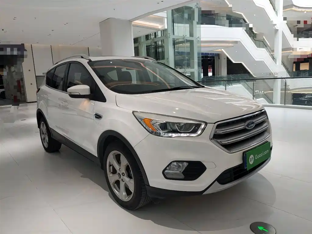 Ford Kuga 2017 — фото 4