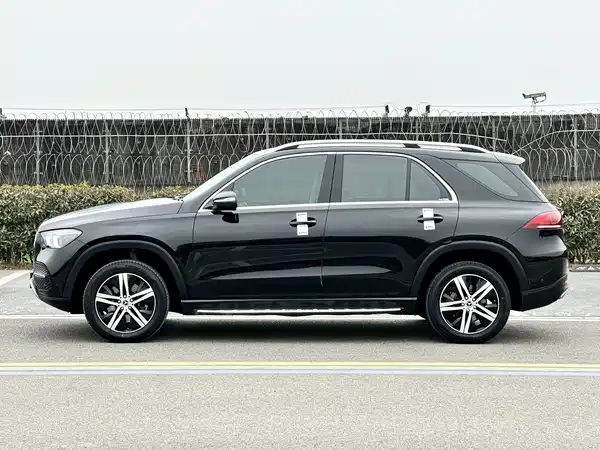 Mercedes-Benz GLE 2021