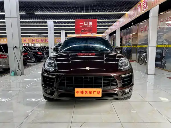 Porsche Macan 2016
