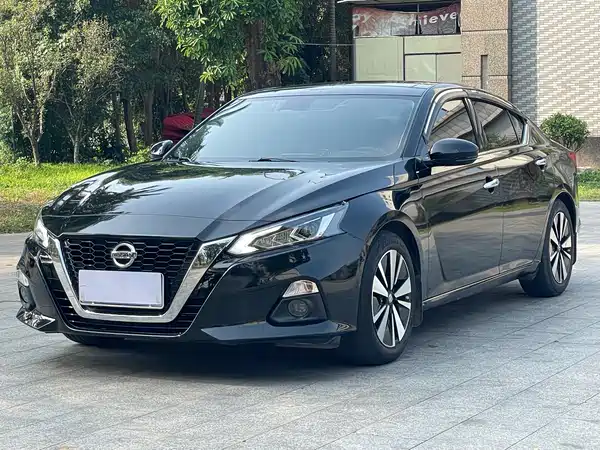 Nissan Teana 2021