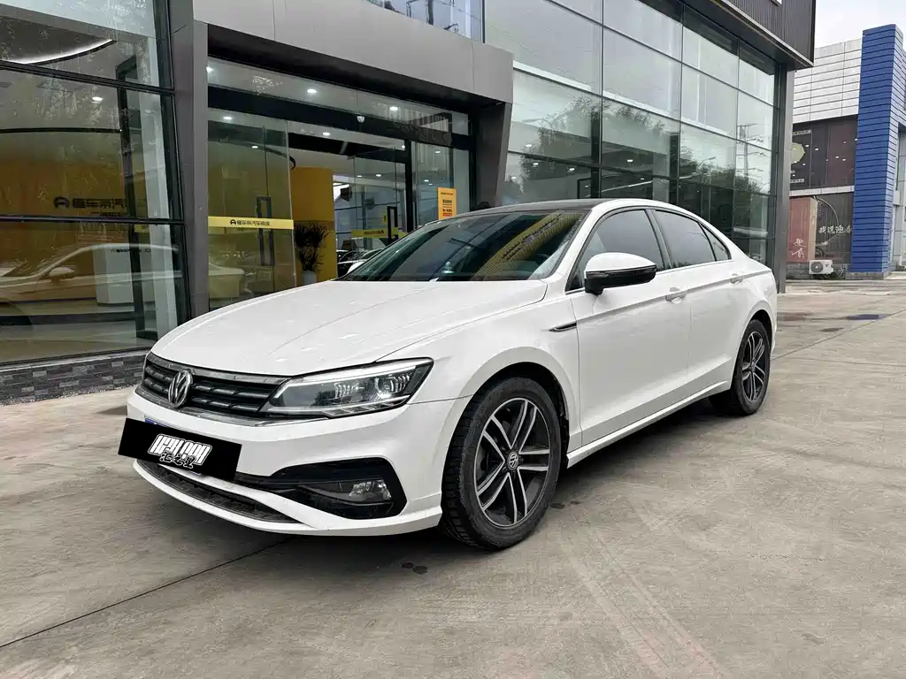 Volkswagen Lamando 2021