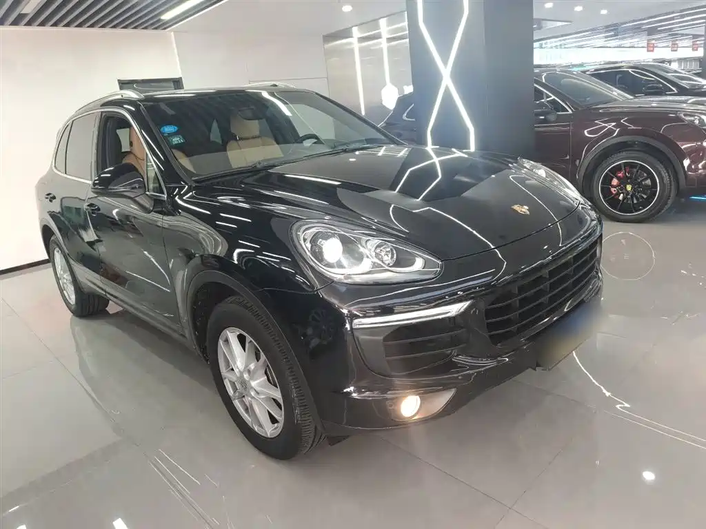 Porsche Cayenne 2017 — фото 4