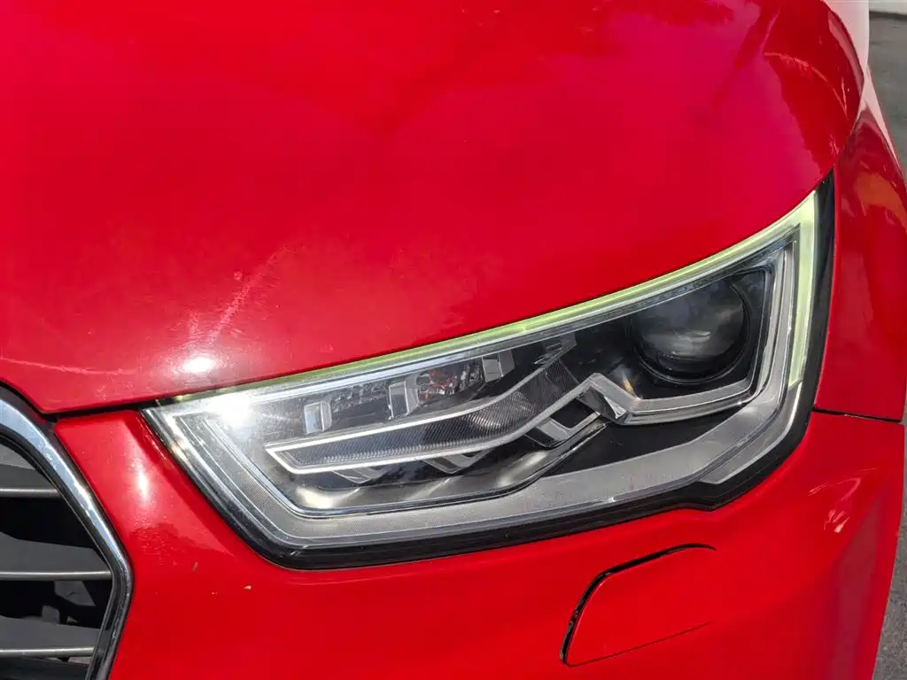 Audi A1 2017 — фото 15