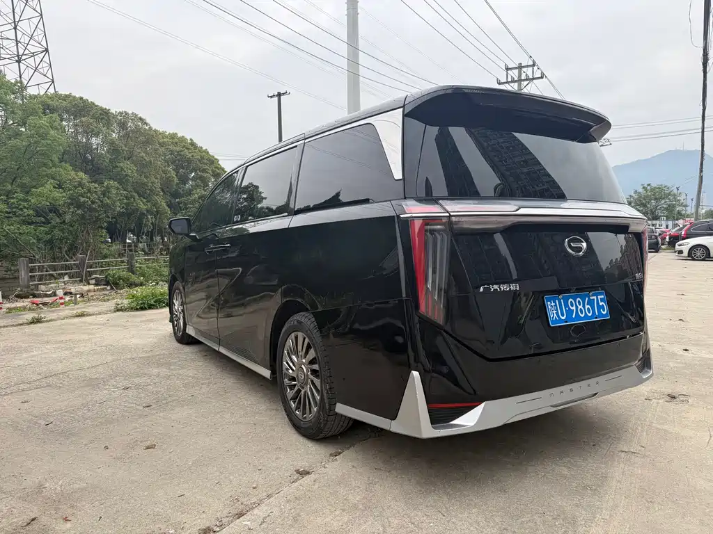 GAC Motor Trumpchi M8 2023 — фото 14