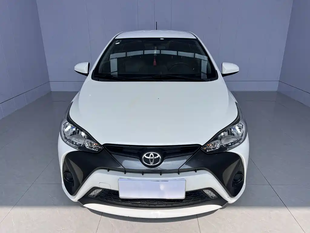Toyota Yaris L 2017